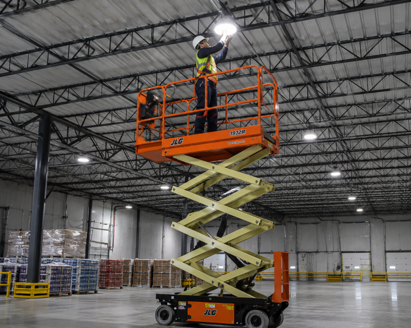 Locação de Plataformas Elevatórias para Manutenção Industrial